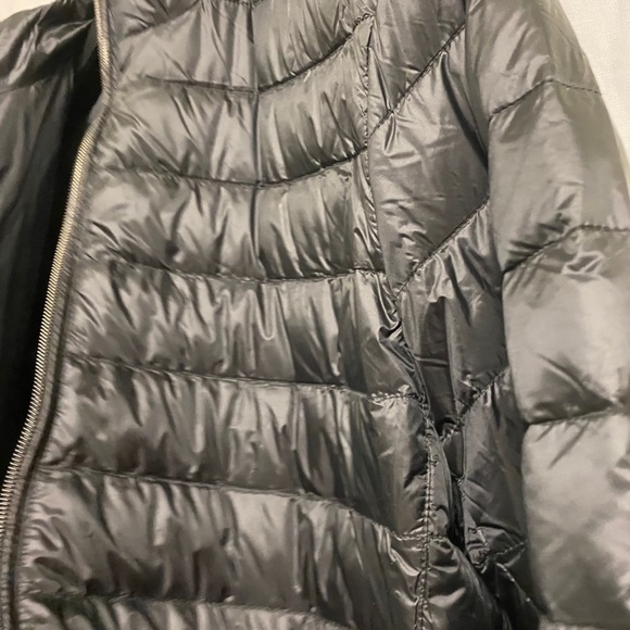 Puffer Jacket 100% Down Never Worn With Tags - Picture 4 of 6